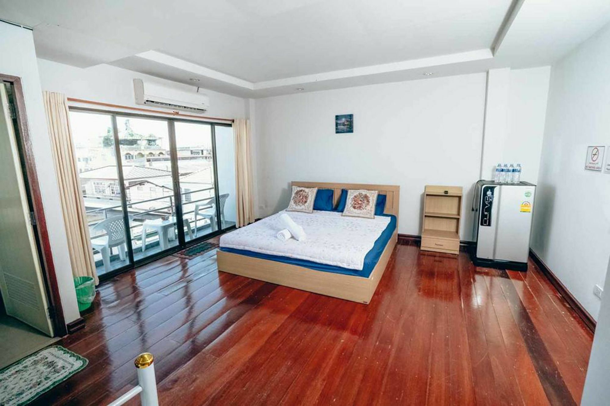 Jenny Hostel Huahin Luaran gambar